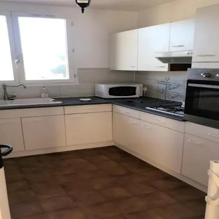 Lägenhet 2 Pieces Proche Commodites 11 Saint-Raphaël